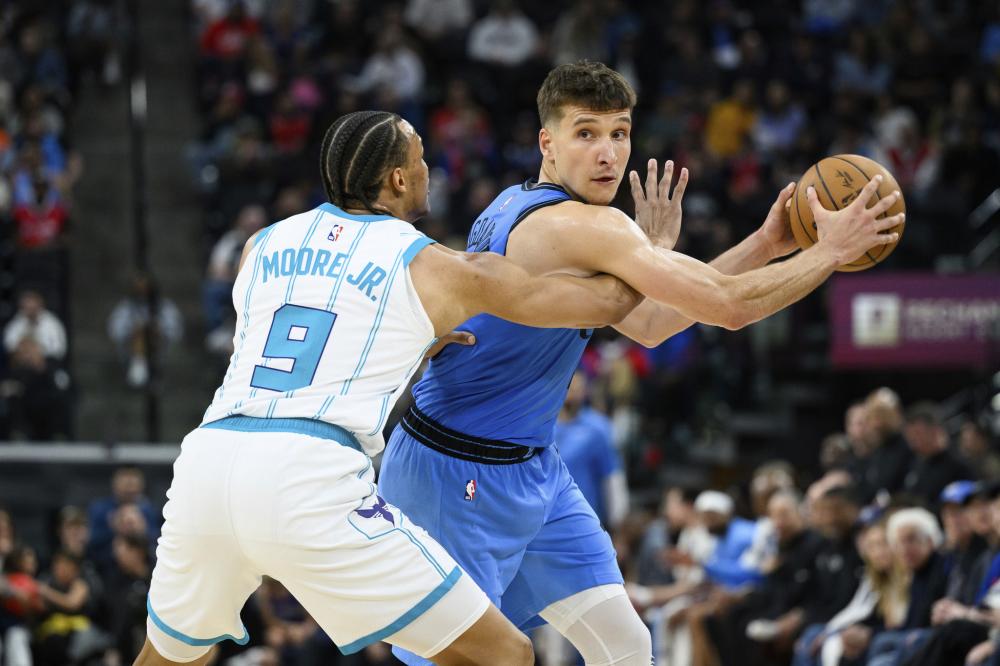 郭艾伦以其 郭艾伦以其