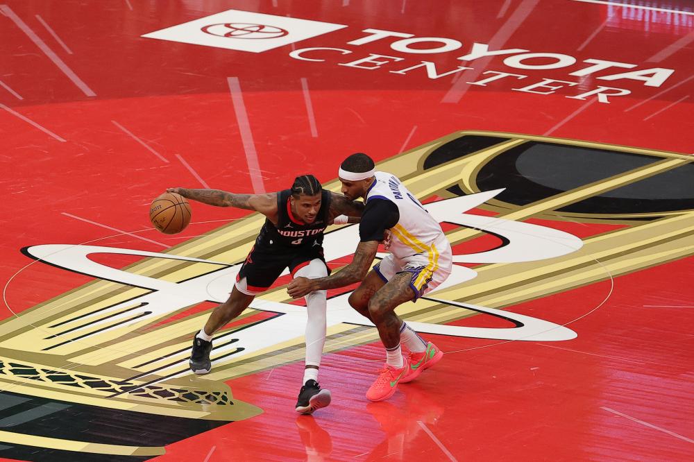 接到传球后 接到传球后