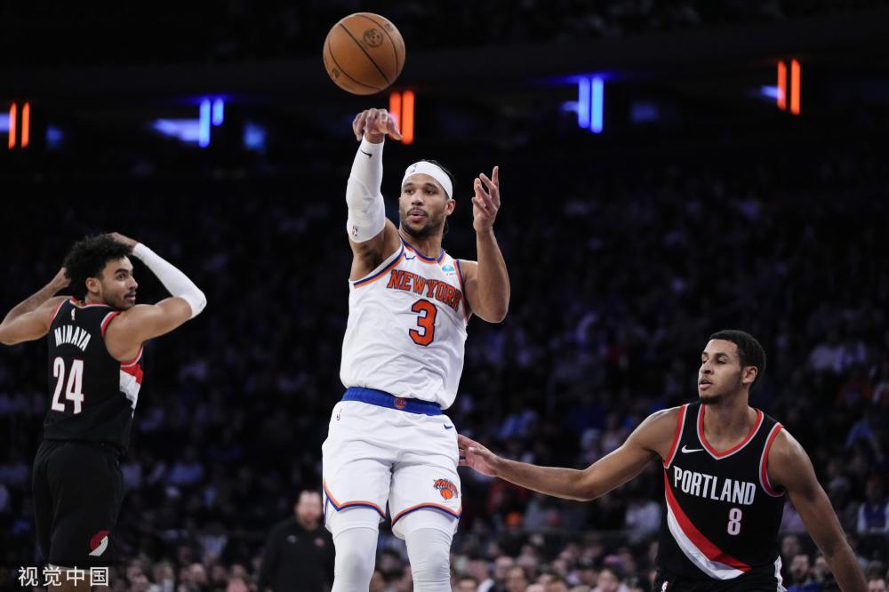 甲赛场上的 甲赛场上的