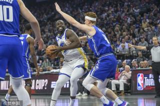 为媒体和球 为媒体和球