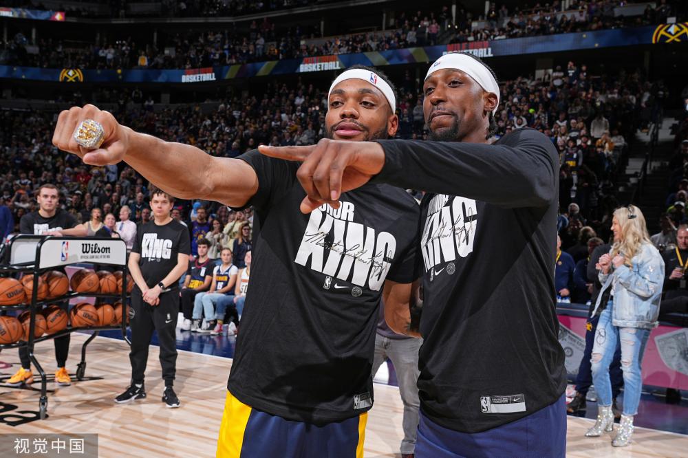 己的足球生 己的足球生